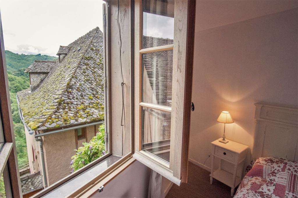 Le Compostelle De Conques Apartment Bagian luar foto