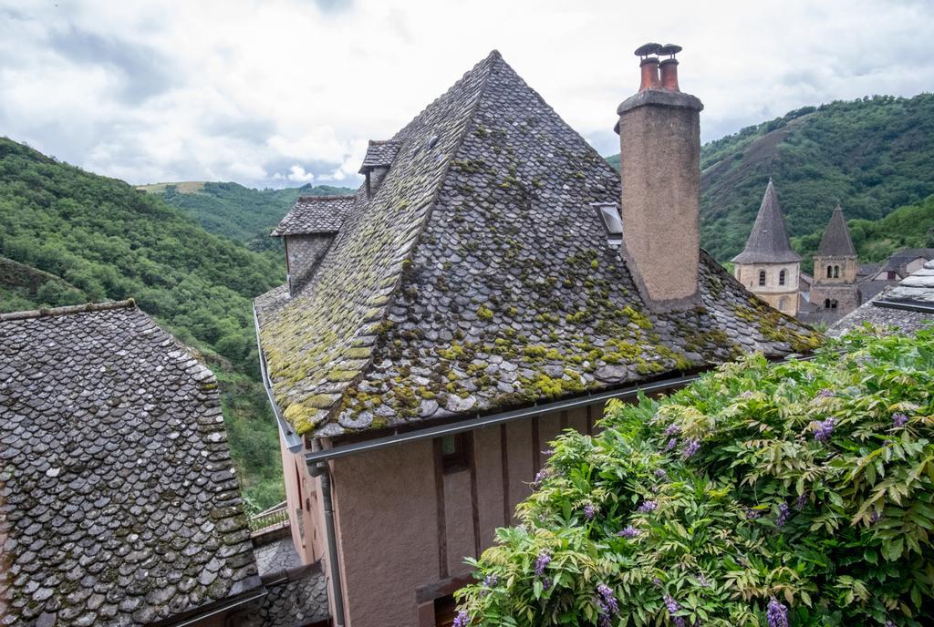 Le Compostelle De Conques Apartment Bagian luar foto