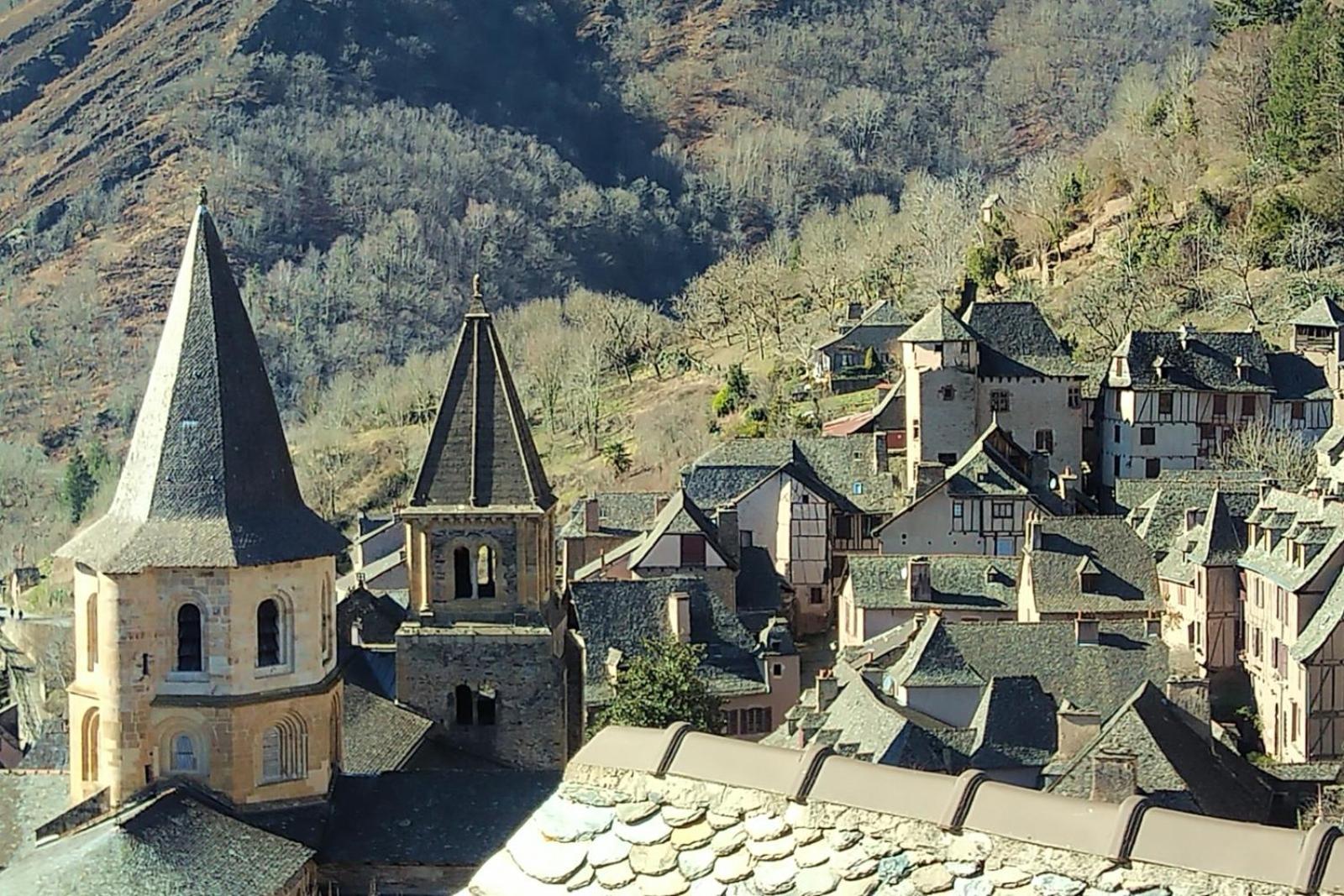 Le Compostelle De Conques Apartment Bagian luar foto