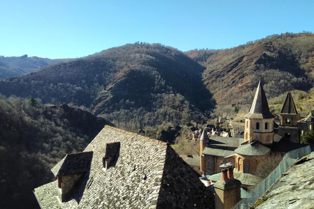 Le Compostelle De Conques Apartment Bagian luar foto