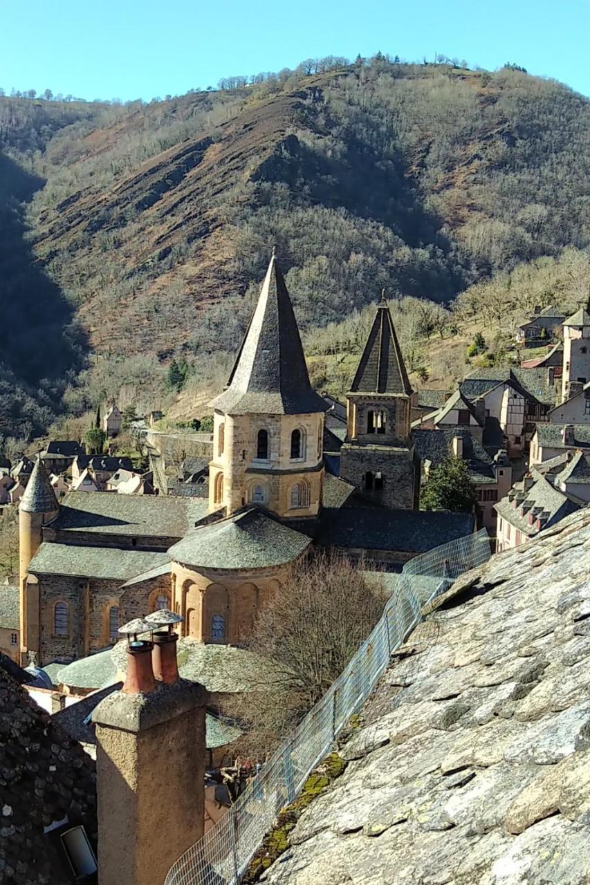 Le Compostelle De Conques Apartment Bagian luar foto